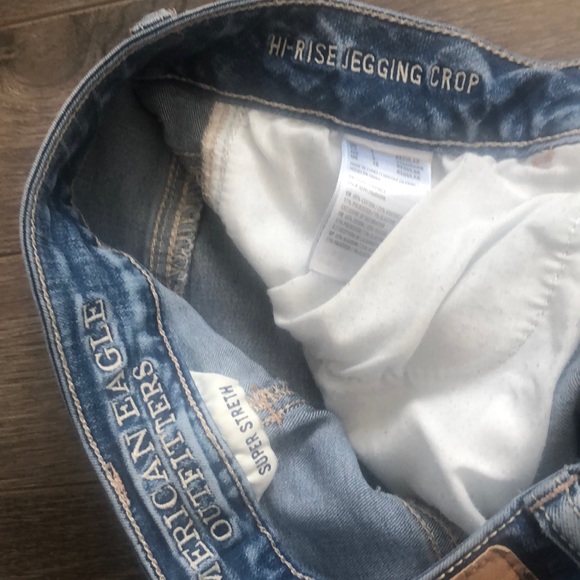 ⭐️SALE⭐️American Eagle Super Stretch Jegging Crop size 6 - Picture 4 of 4